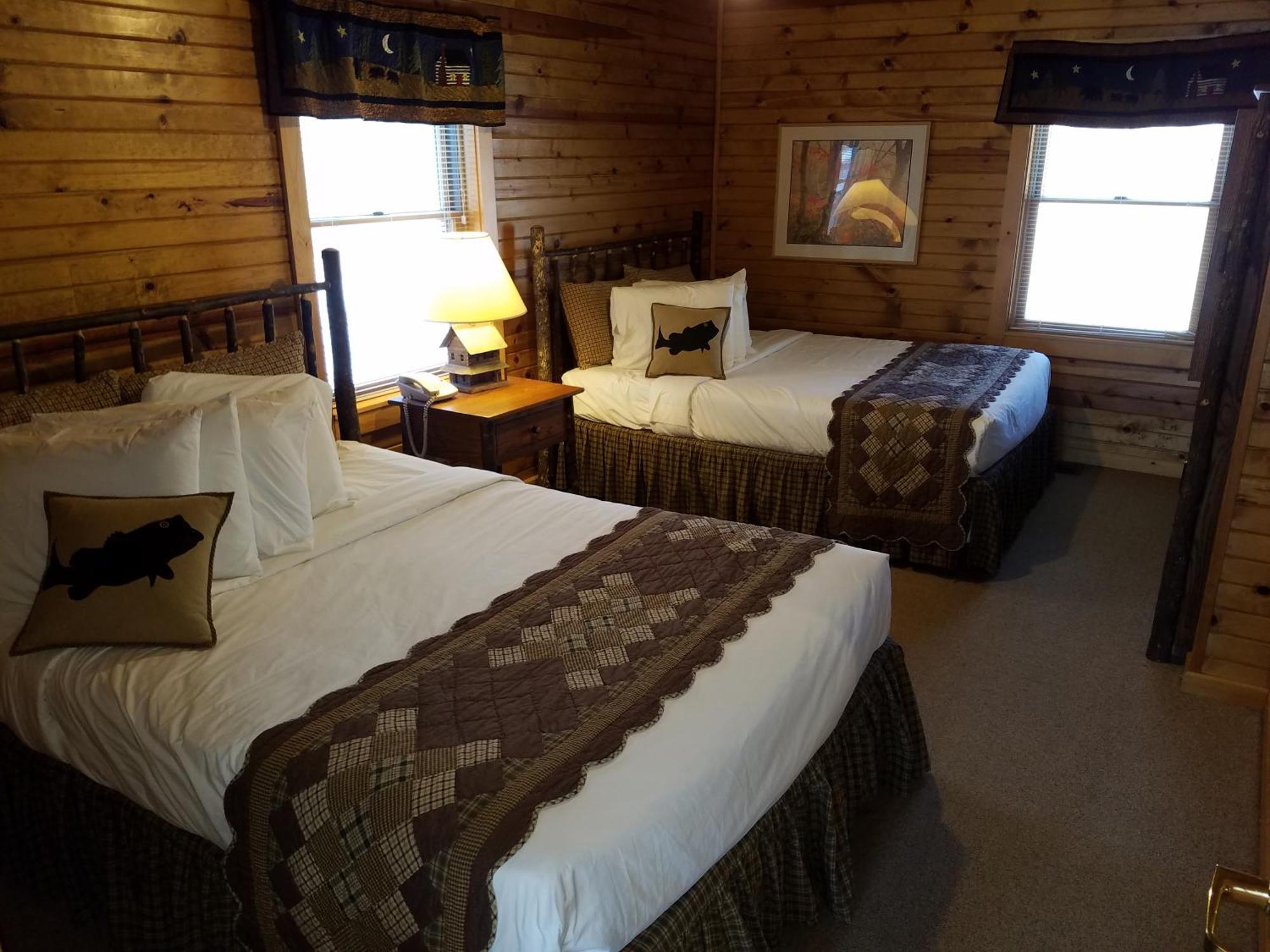Potawatomi Inn & Cabins Angola Room photo